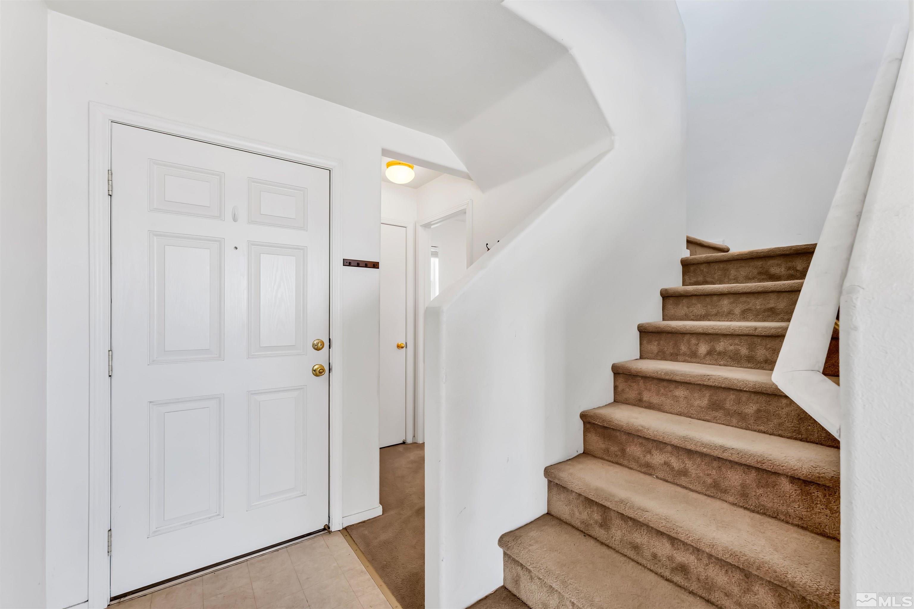 7475 Riverstone Court Reno, NV 89506 - Photo 11 of 39 Photo 11