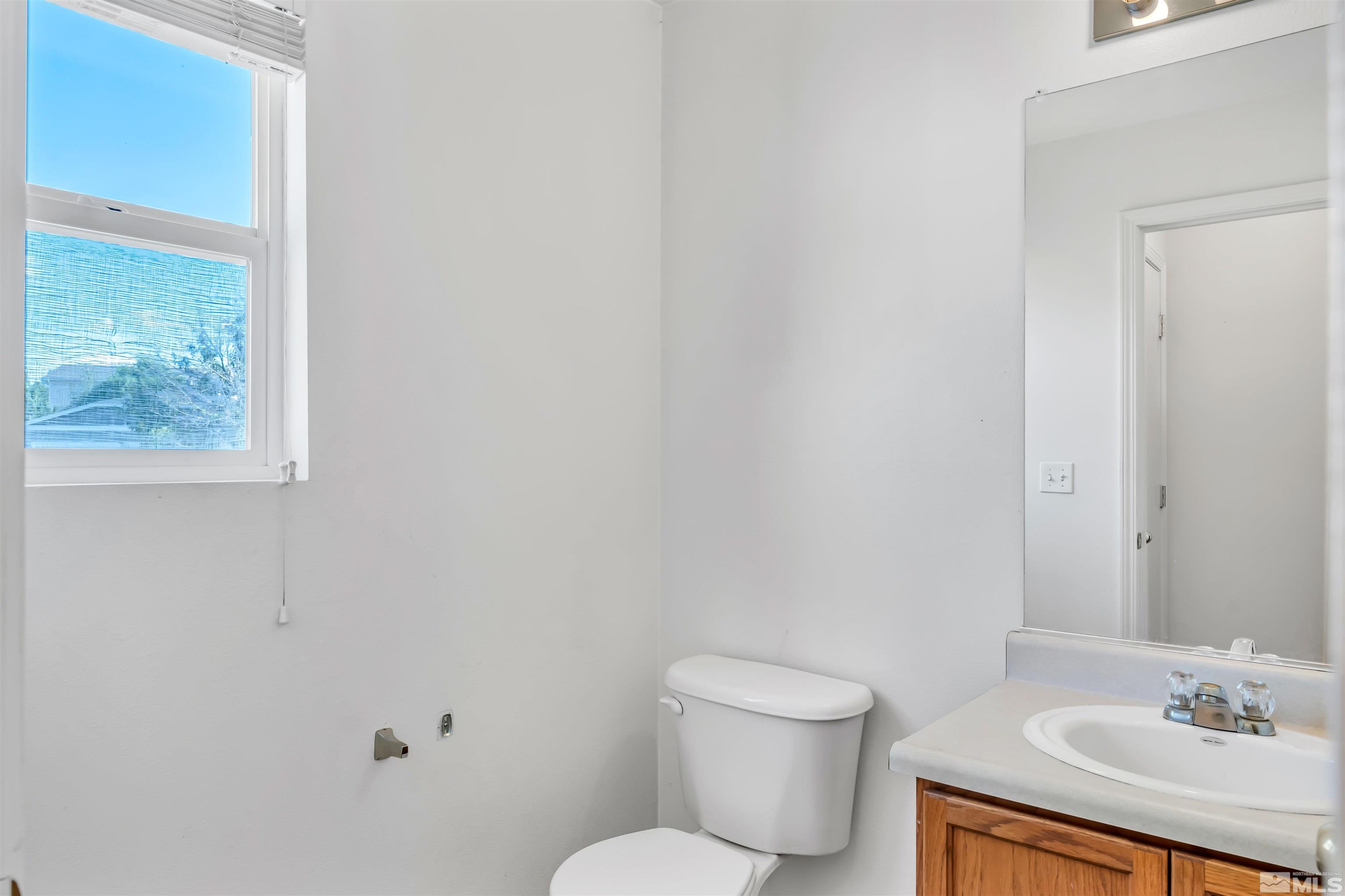 7475 Riverstone Court Reno, NV 89506 - Photo 6 of 39 Photo 6
