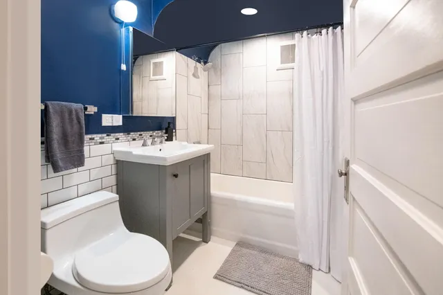 $250,000 | 803 Custer Avenue, Sheboygan, WI 53081