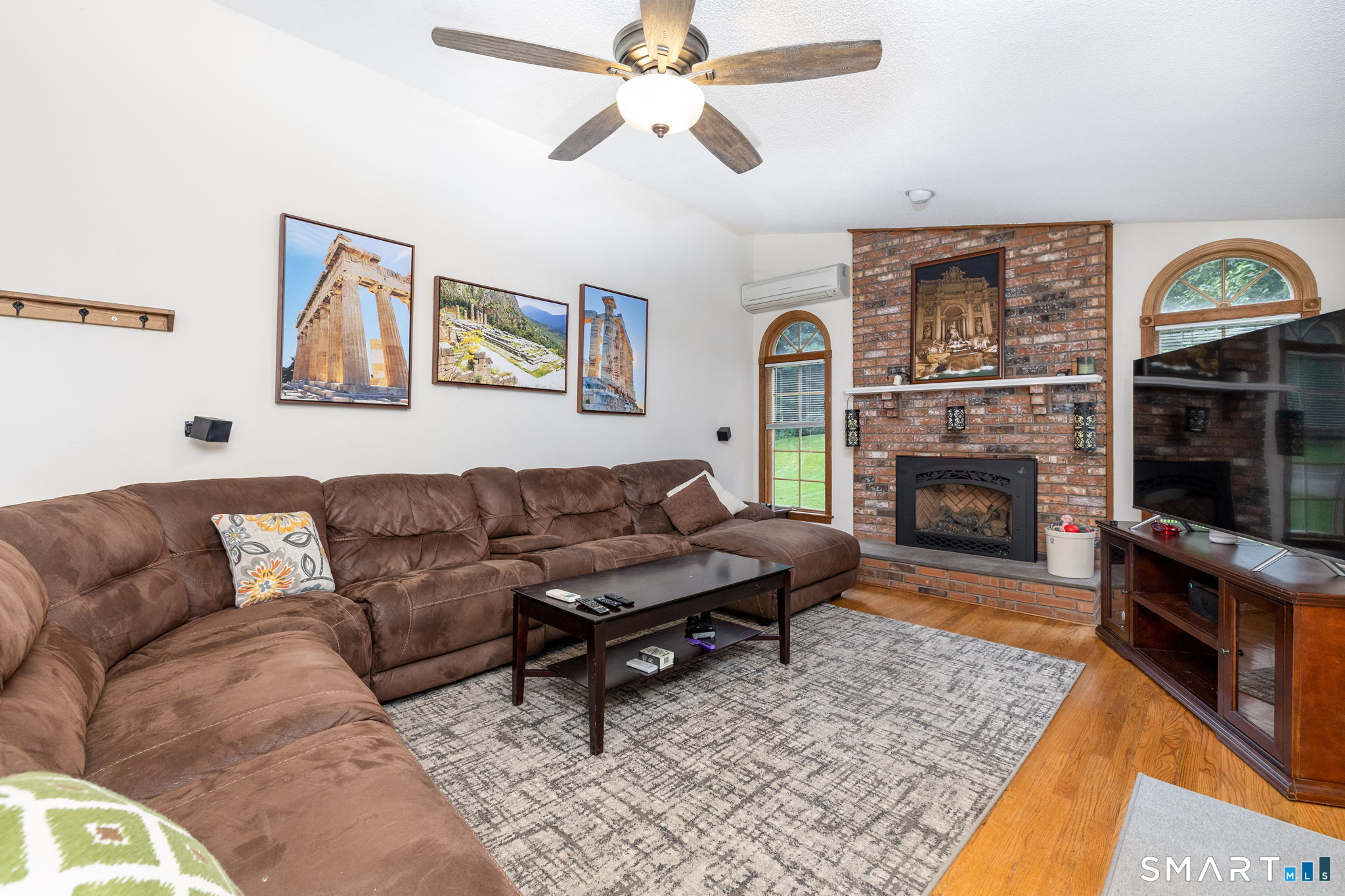 75 Isabelle Drive Meriden, CT 06450 - Photo 11 of 39 Gallery Image 11
