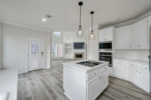 $3,500 | 53 North Peaceful Canyon Circle, The Woodlands, TX 77381