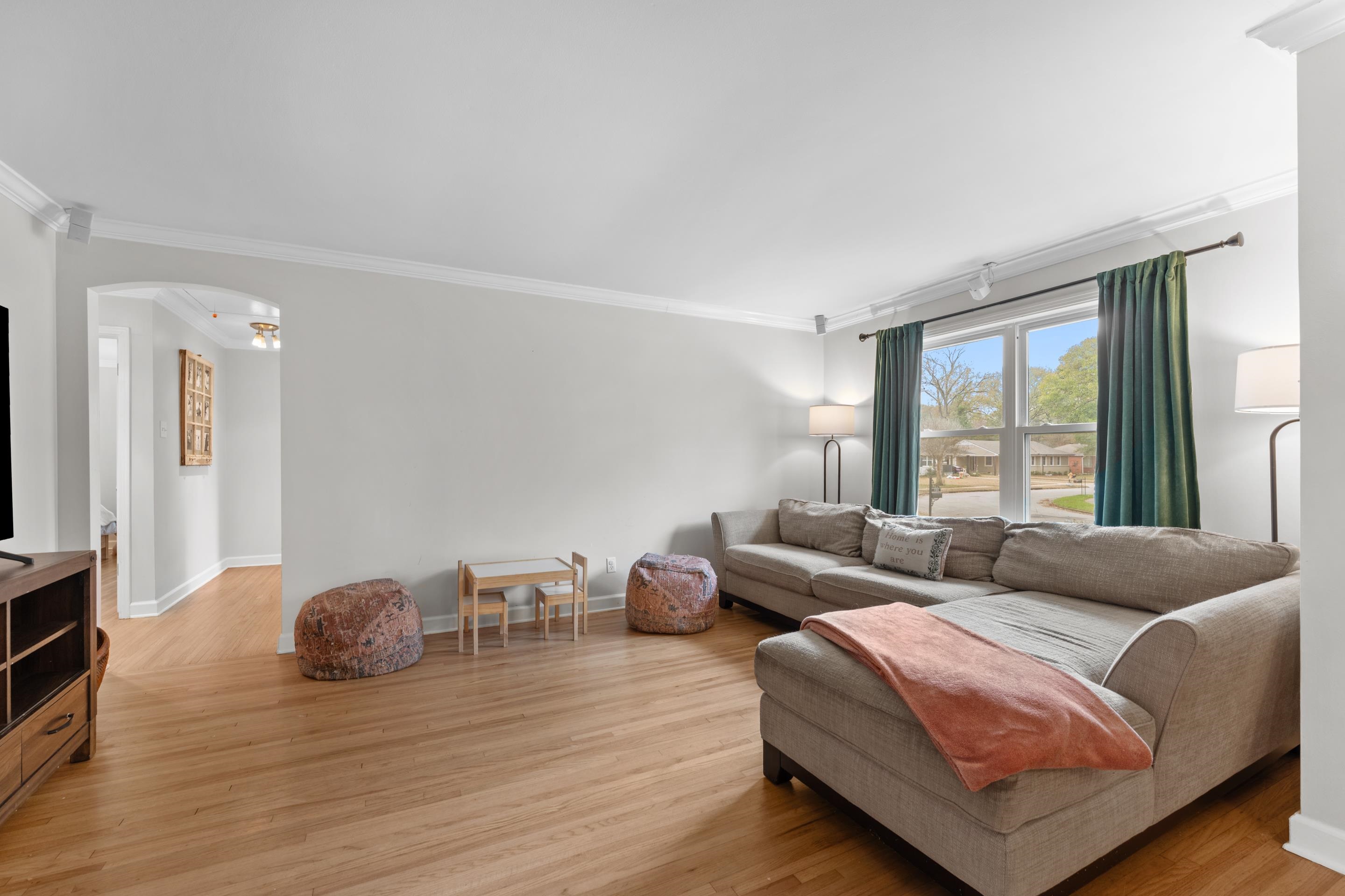 400 Rosser Road Memphis, TN 38120 - Photo 10 of 26 a living room with furniture and a large window