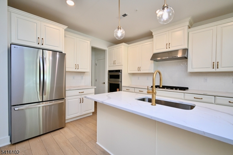 26 Arowana Road Randolph, NJ 07869 - Photo 9 of 26