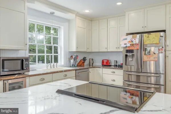 $7,750 | 3209 Thornapple Street, Chevy Chase, MD 20815