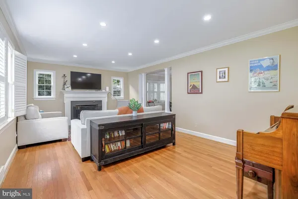 $7,750 | 3209 Thornapple Street, Chevy Chase, MD 20815