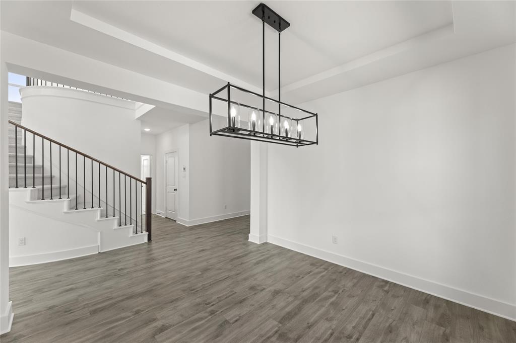 1505 Robinson Road Forney, TX 75126 - Photo 5 of 29 1505 Robinson Dining 2