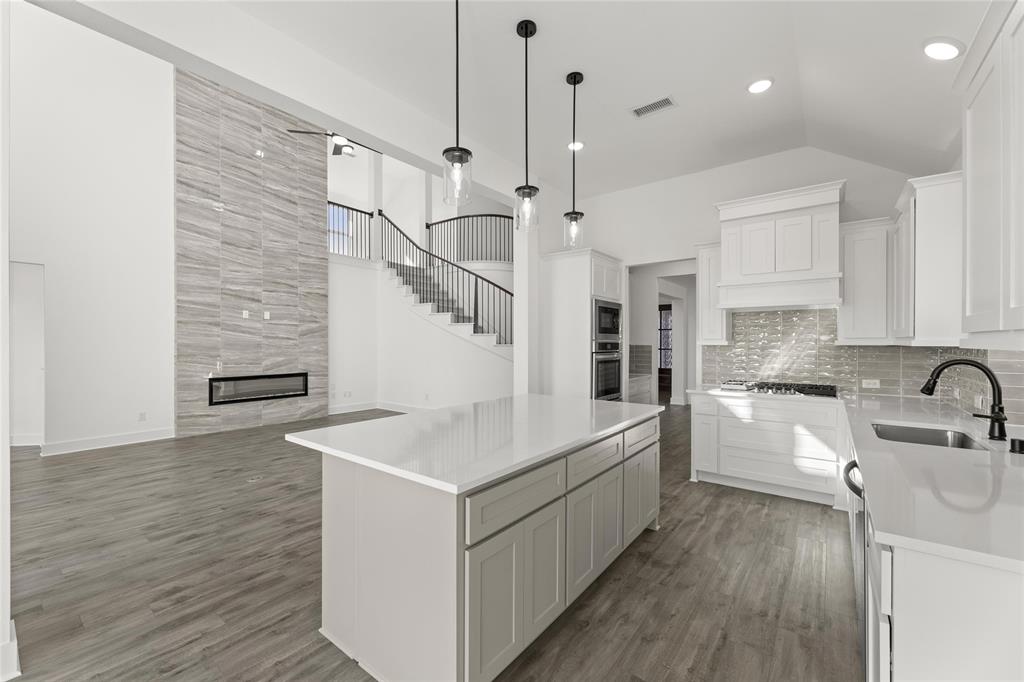 1505 Robinson Road Forney, TX 75126 - Photo 8 of 29 1505 Robinson Kitchen 3