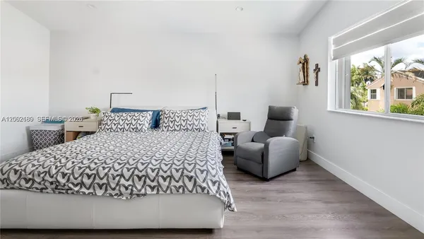 $5,300 | 321 Southwest 194th Avenue, Pembroke Pines, FL 33029