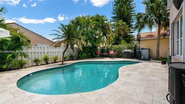 $5,300 | 321 Southwest 194th Avenue, Pembroke Pines, FL 33029