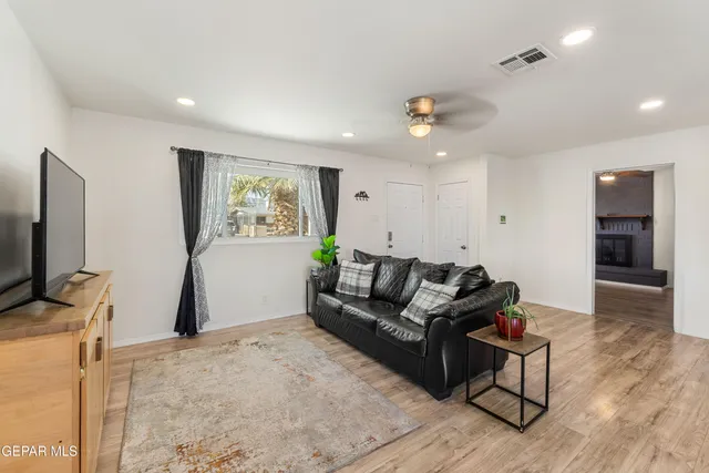 $198,000 | 10360 Redwood Street, El Paso, TX 79924