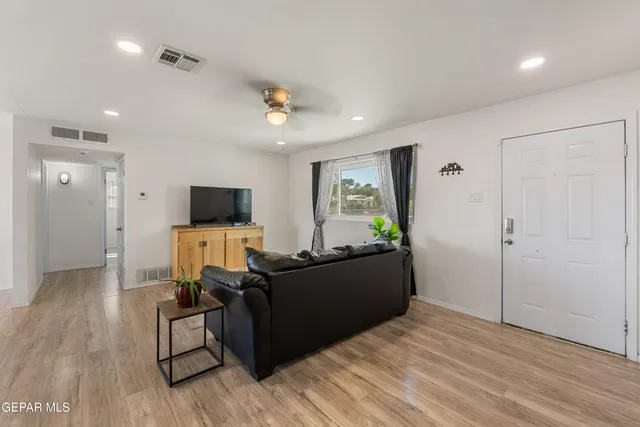 $198,000 | 10360 Redwood Street, El Paso, TX 79924