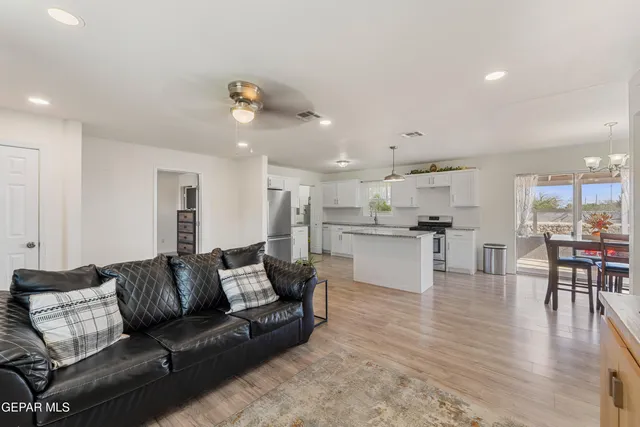 $198,000 | 10360 Redwood Street, El Paso, TX 79924