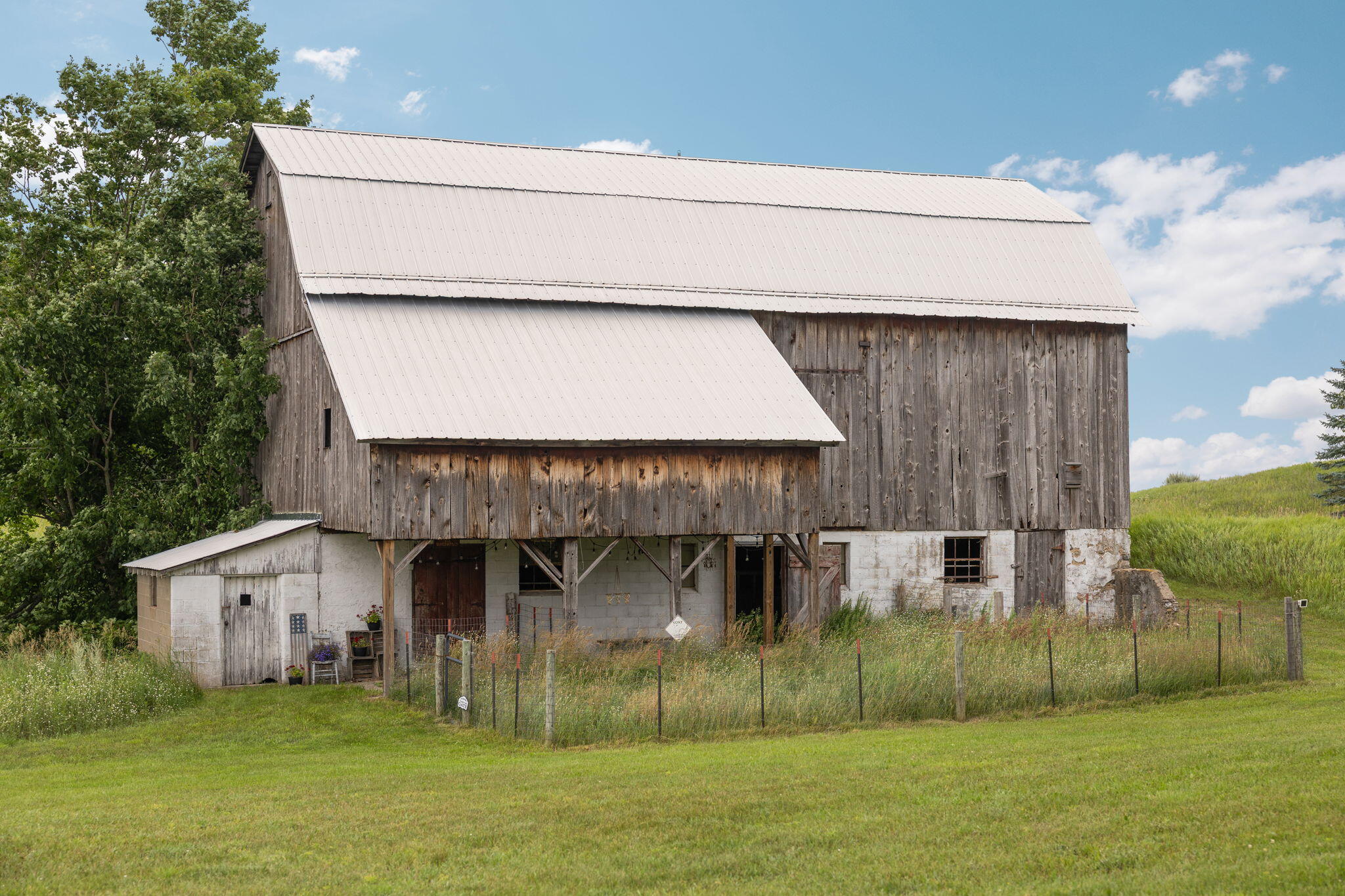 2822 Kujawa Road Gaylord, MI 49735 - Photo 3 of 66 Gallery Image 3