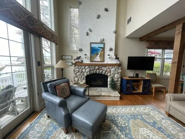 $339,000 | 1 A Fish House Glen, Maple City, MI 49664
