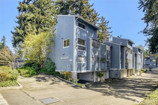 $445,000 | 21021 76th Avenue West, Unit 2, Edmonds, WA 98026