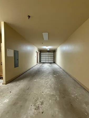 $2,050 | 449 Monroe Avenue, Unit 102, Memphis, TN 38103