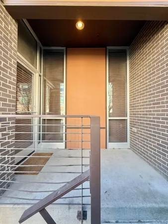 $2,050 | 449 Monroe Avenue, Unit 102, Memphis, TN 38103