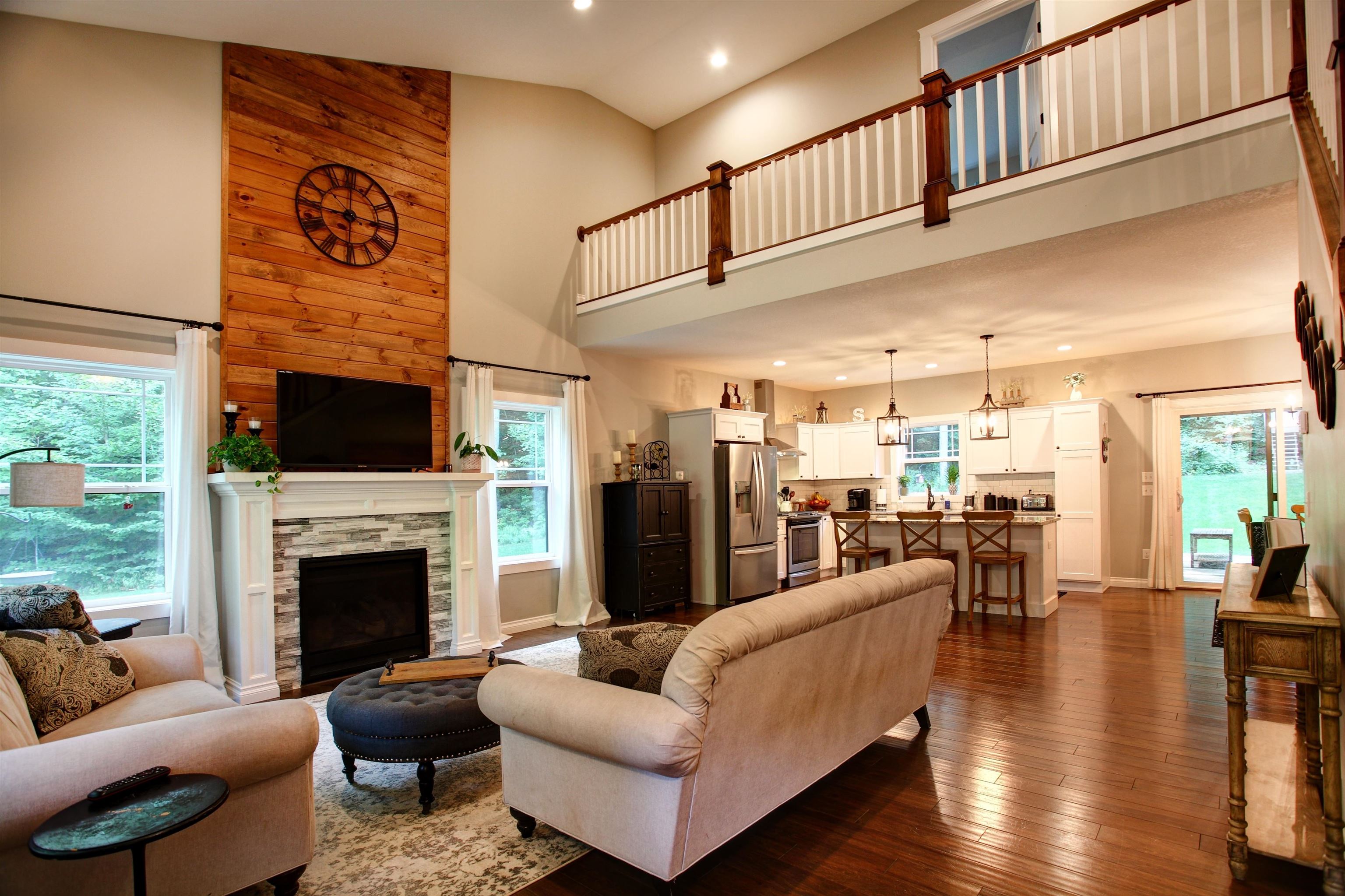 359 West Valley Road Maple City, MI 49664 - Photo 8 of 46