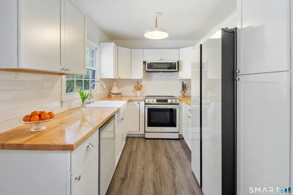 $6,250 | 206 Wolfpit Avenue, Norwalk, CT 06851