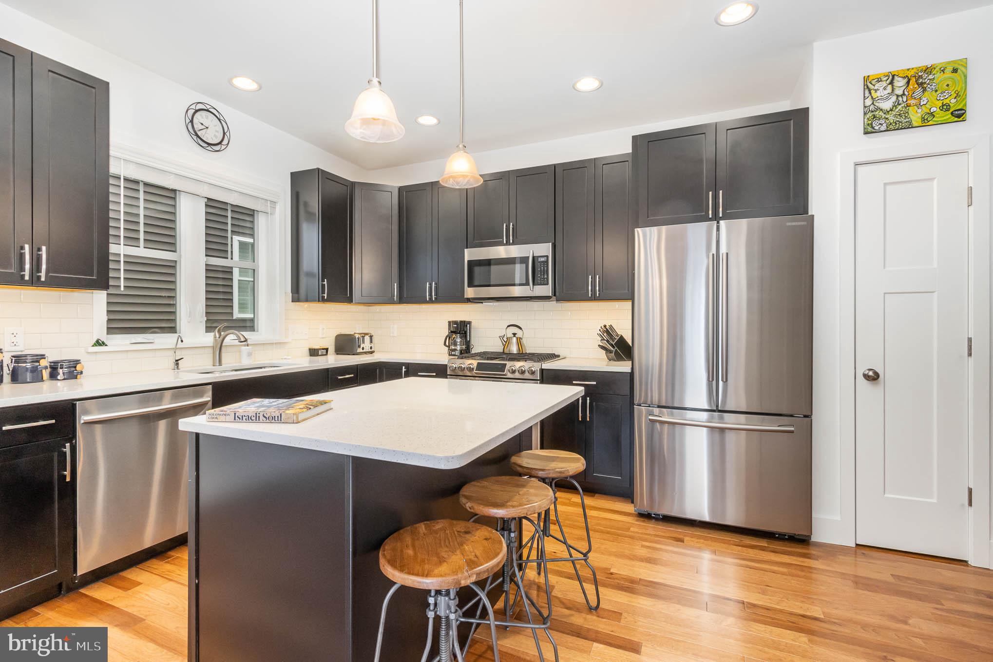 101 West 6th Street Lititz, PA 17543 - Photo 7 of 38