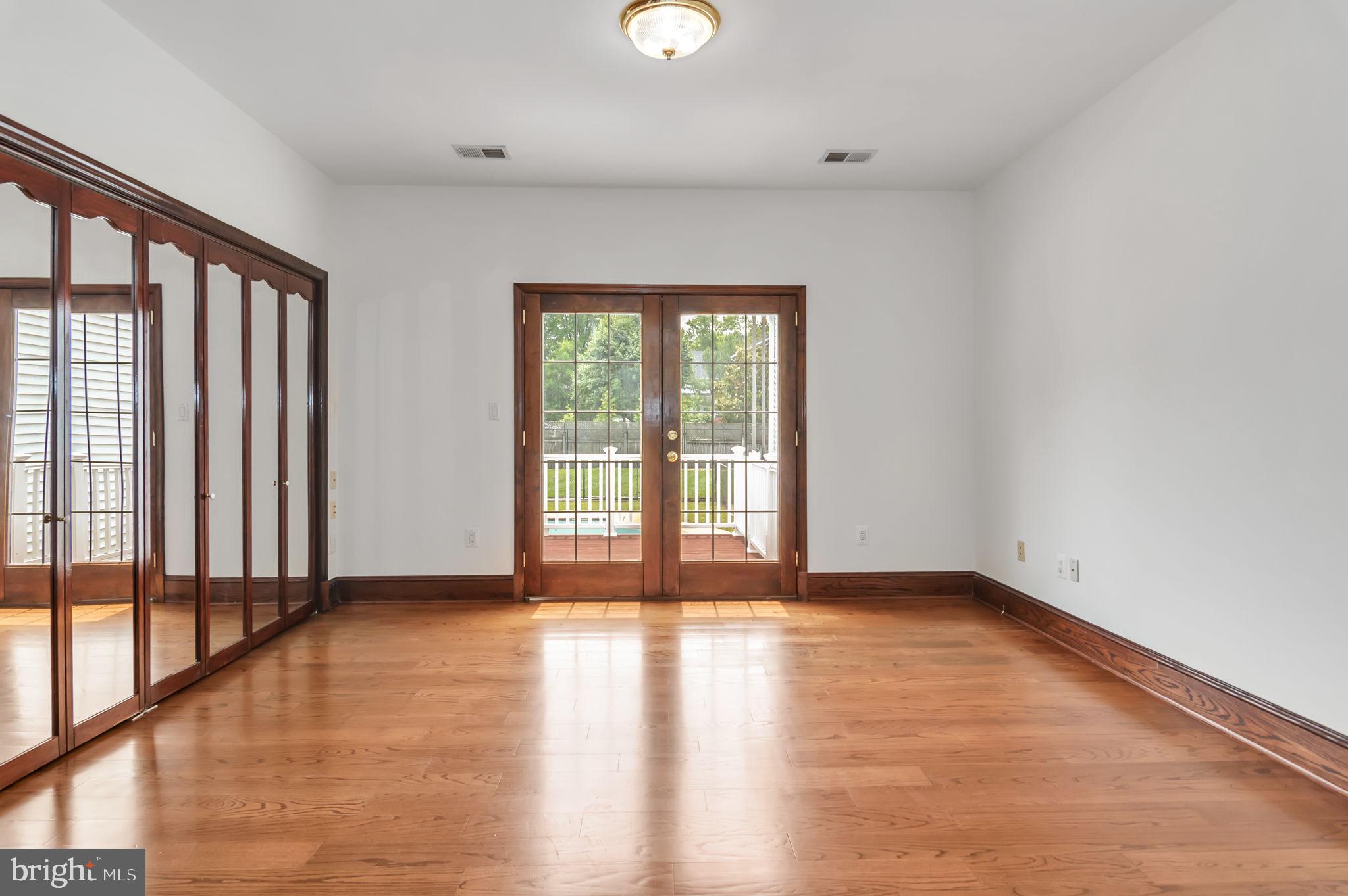 6435 Franconia Road Springfield, VA 22150 - Photo 27 of 91