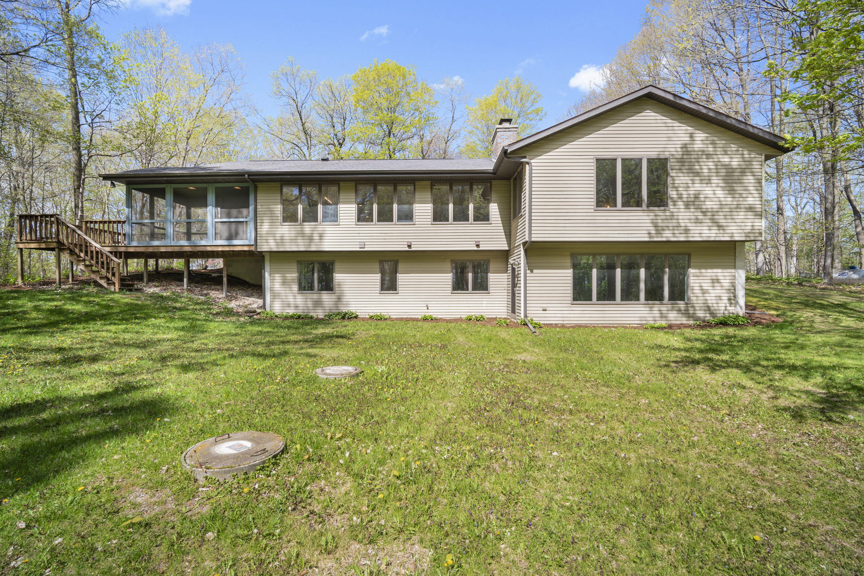 3830 Ridge Road Kewaskum, WI 53040 - Photo 28 of 37 EXTERIOR BACK
