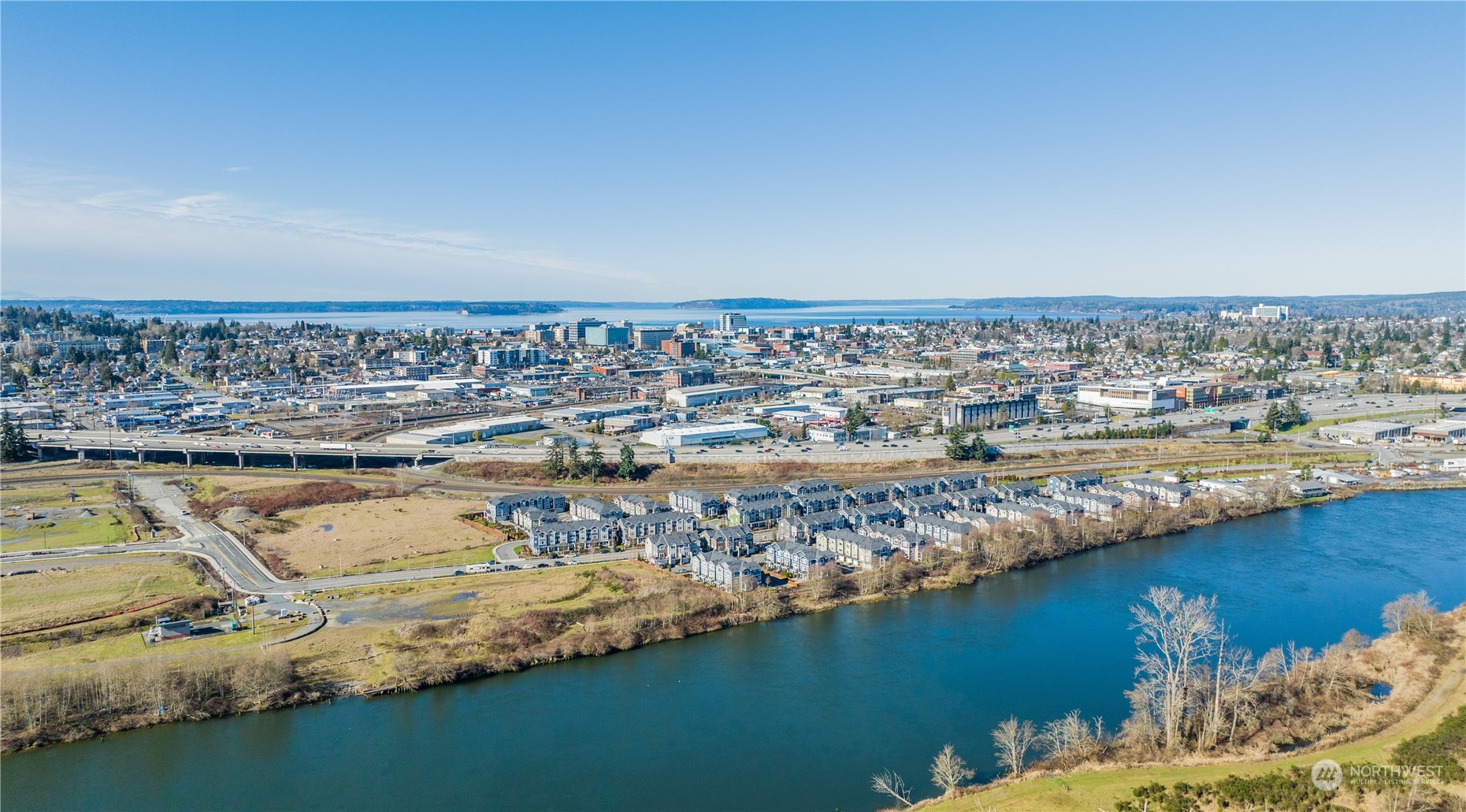 3345 30th Drive Everett, WA 98201 - Photo 29 of 37 a view of a water and a mountain view