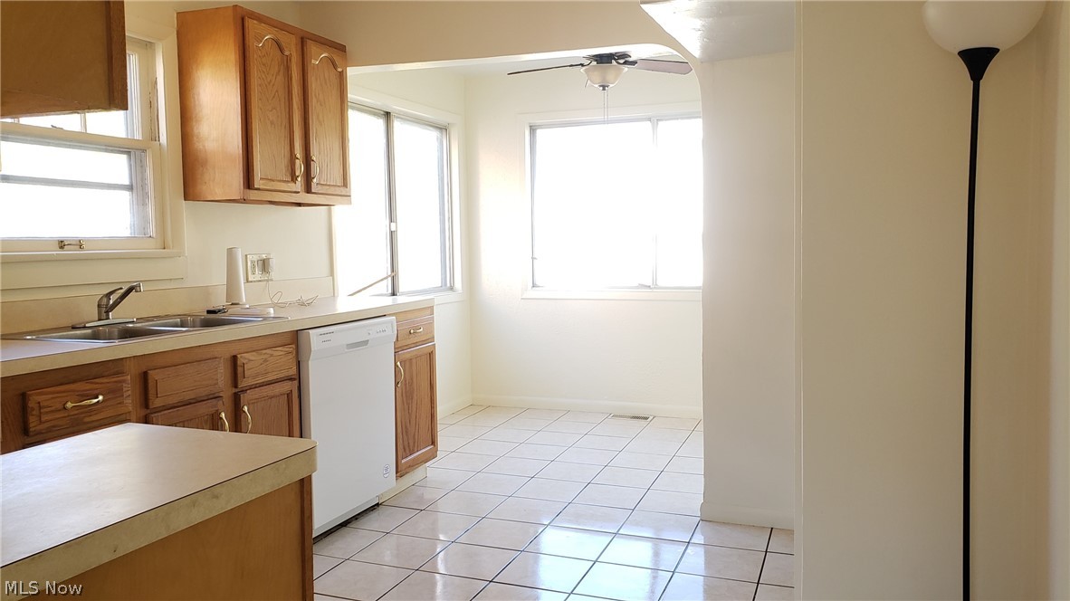 959 Pembrook Road Cleveland Heights, OH 44121 - Photo 29 of 32 Gallery Image 29