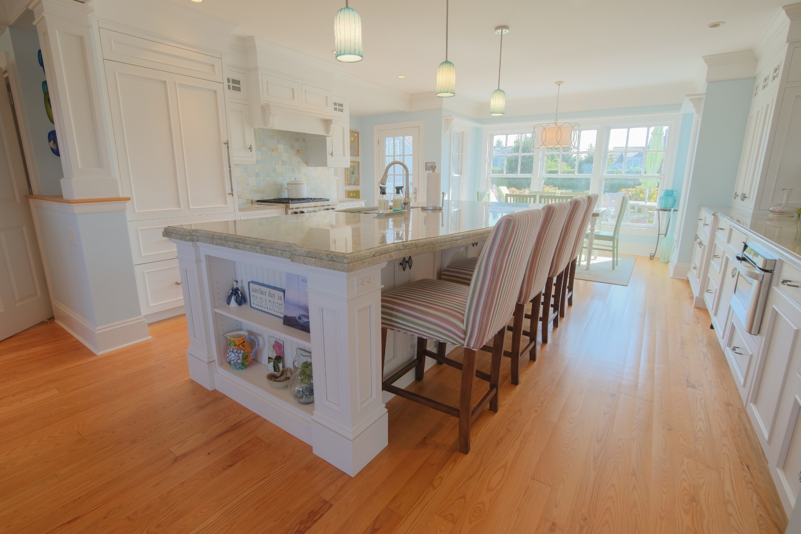 140 Cliff Road Nantucket, MA 02554 - Photo 10 of 30 Gallery Image 10