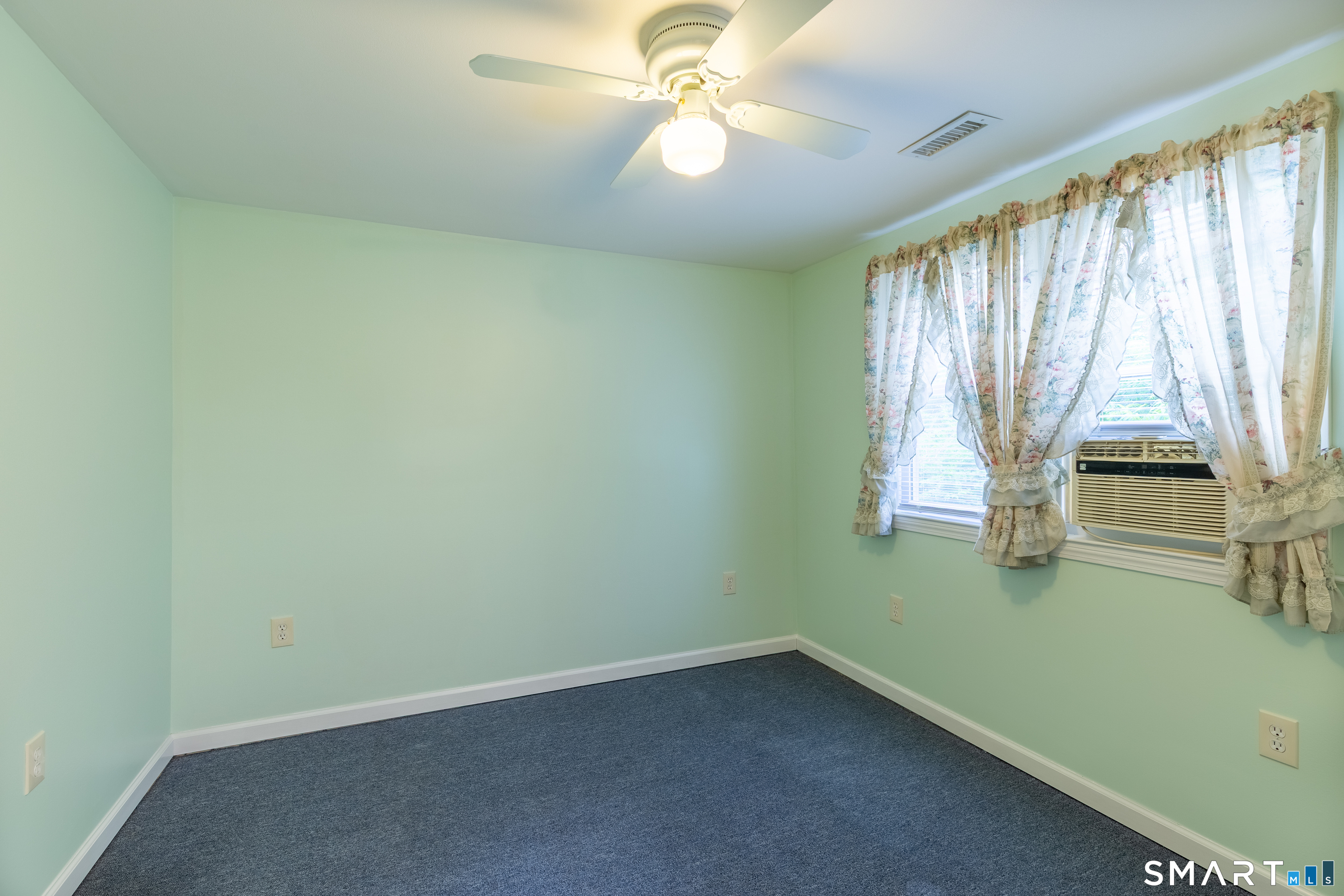 195 Daly Road Coventry, CT 06238 - Photo 14 of 20