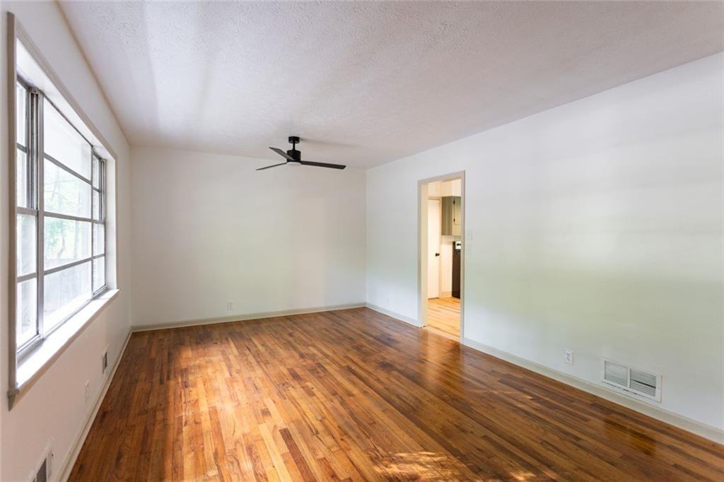 1431 South Broad Street Monroe, GA 30655 - Photo 4 of 31