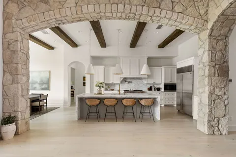 $2,595,000 | 8217 Carranzo Drive, Austin, TX 78735