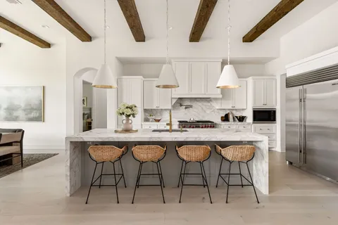 $2,595,000 | 8217 Carranzo Drive, Austin, TX 78735