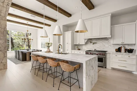 $2,595,000 | 8217 Carranzo Drive, Austin, TX 78735