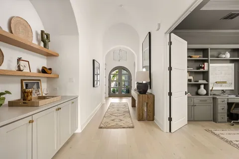 $2,595,000 | 8217 Carranzo Drive, Austin, TX 78735