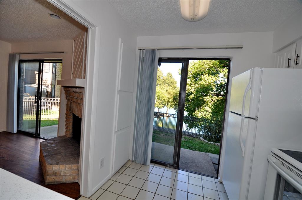 2610 Lakehill Lane, Unit 6B Carrollton, TX 75006 - Photo 17 of 18