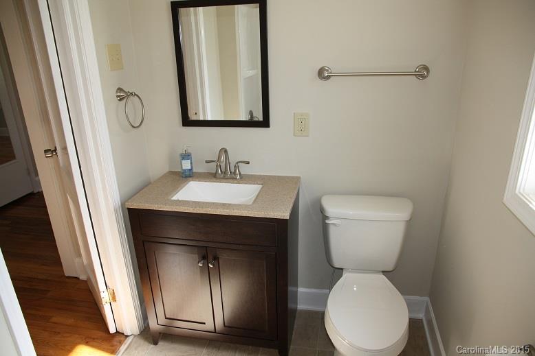 1633 Kelly Road Mount Holly, NC 28120 - Photo 9 of 15 Gallery Image 9