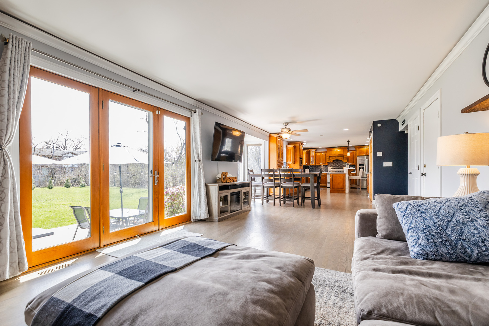 8001 William Drive Willowbrook, IL 60527 - Photo 14 of 73