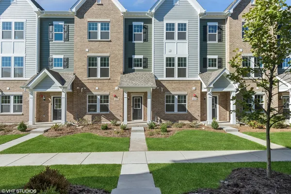 $625,000 | 137 Yorktown Court, Libertyville, IL 60048
