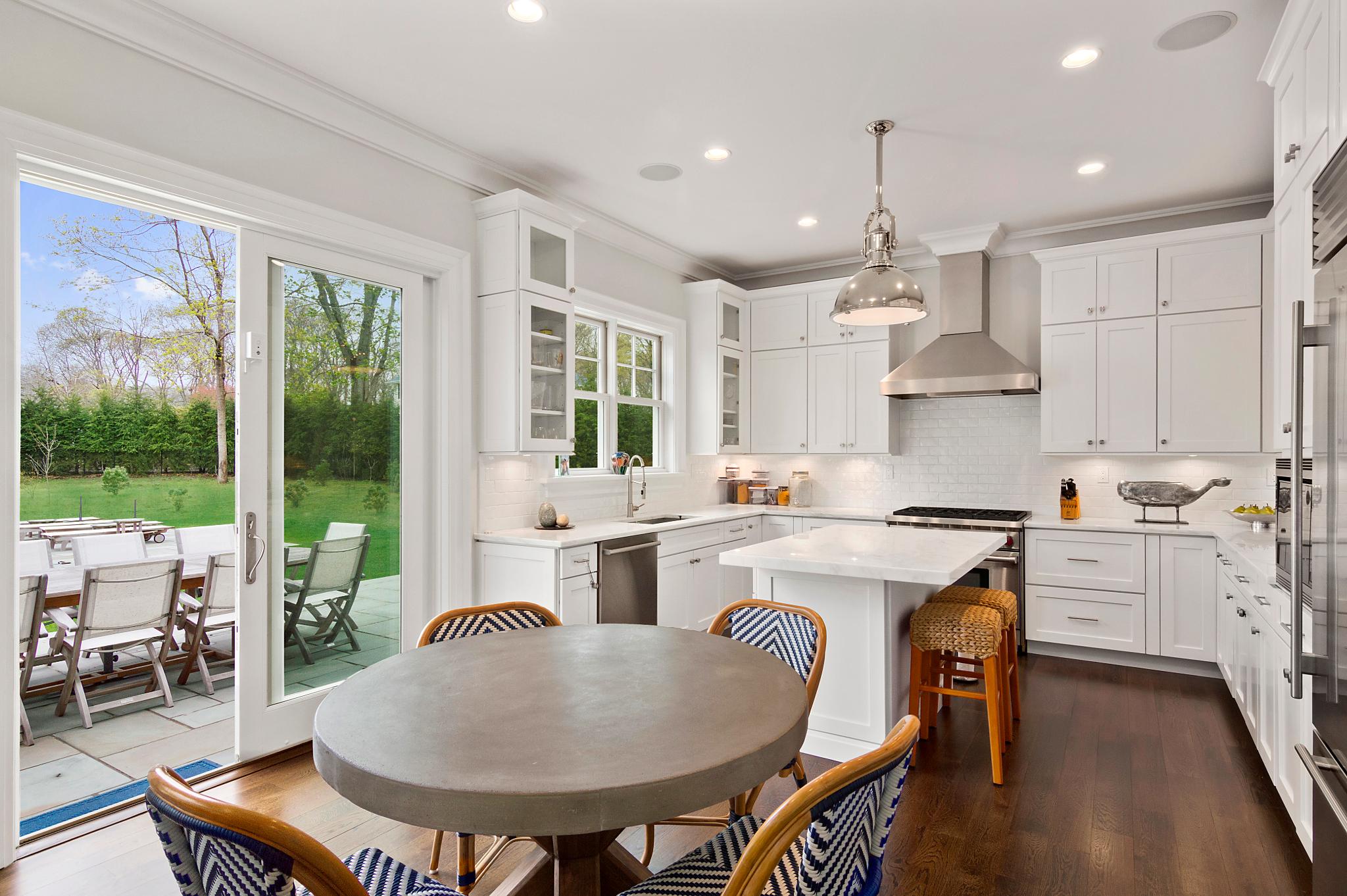 28 Hildreth Street Sag Harbor, NY 11963 - Photo 4 of 15