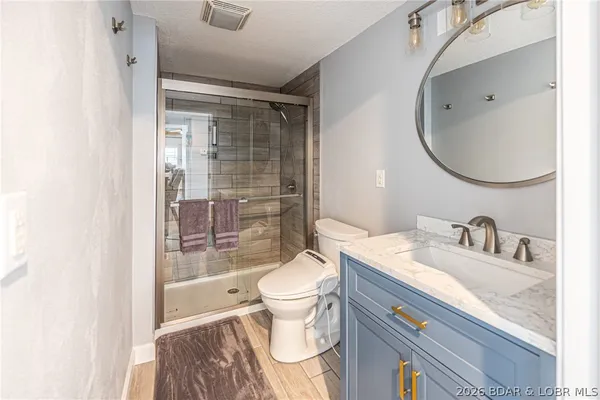 $450,000 | 1522 Duncan Drive, Edwards, MO 65326