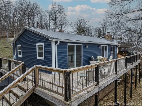 $450,000 | 1522 Duncan Drive, Edwards, MO 65326