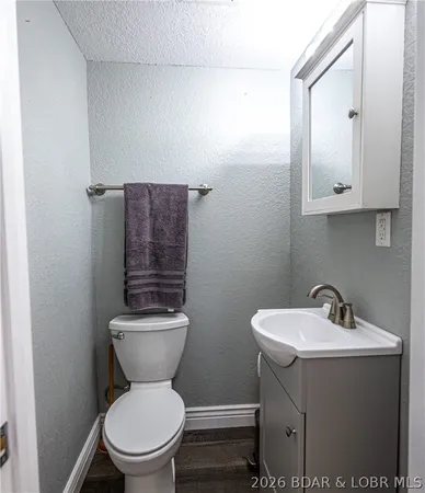 $450,000 | 1522 Duncan Drive, Edwards, MO 65326