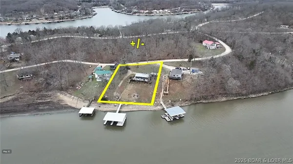 $450,000 | 1522 Duncan Drive, Edwards, MO 65326