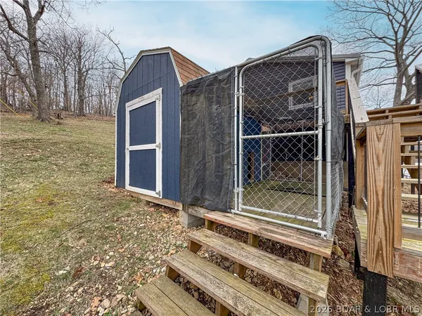 $450,000 | 1522 Duncan Drive, Edwards, MO 65326