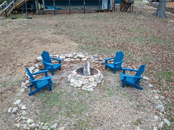 $450,000 | 1522 Duncan Drive, Edwards, MO 65326