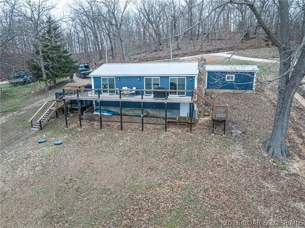 $450,000 | 1522 Duncan Drive, Edwards, MO 65326