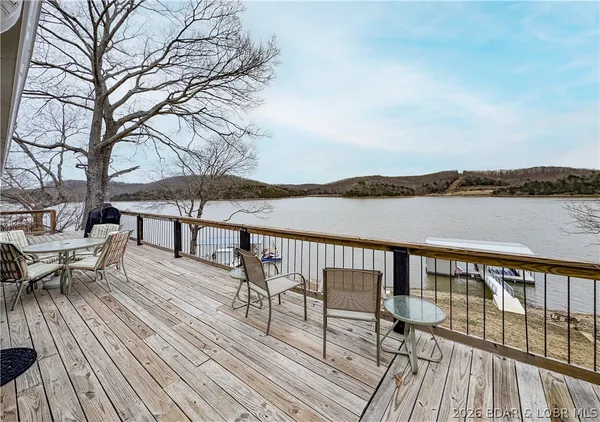 $450,000 | 1522 Duncan Drive, Edwards, MO 65326