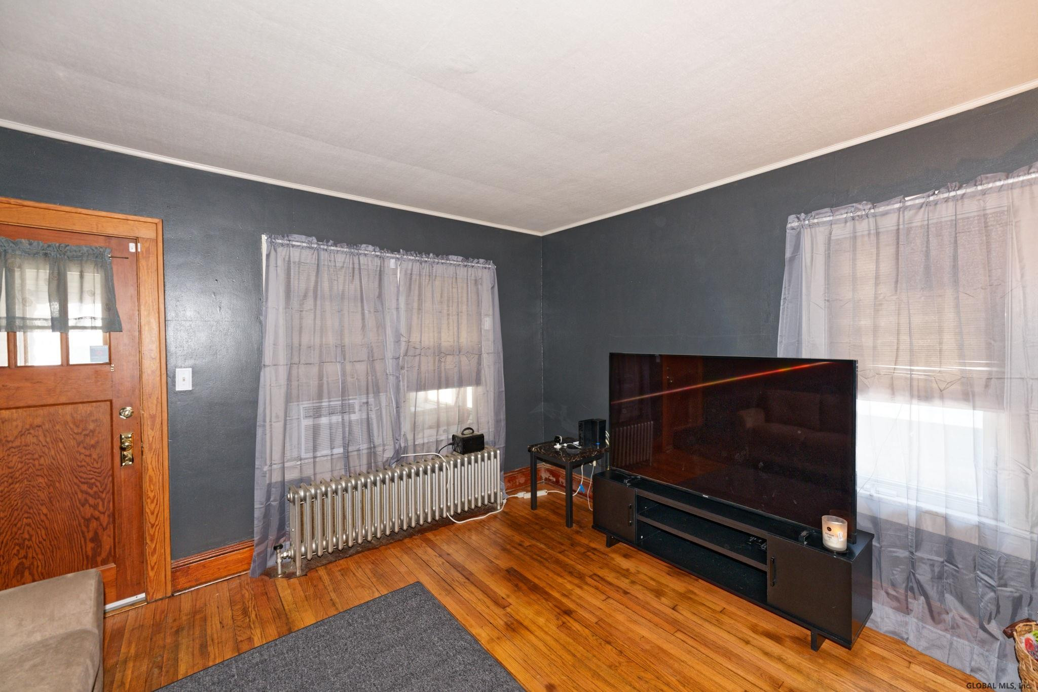 56 Spring Avenue Troy, NY 12180 - Photo 4 of 27 Photo 4