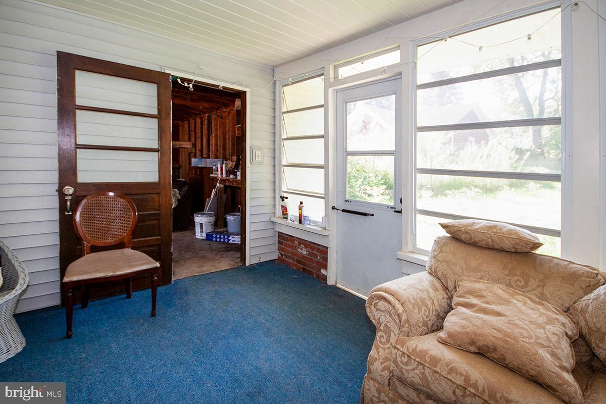 316 Swarthmore Road Glassboro, NJ 08028 - Photo 4 of 30 a living room with furniture and a window